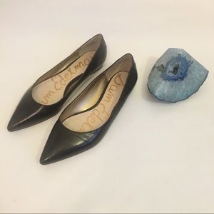 Sam Edelman - Rae Pointed Leather Flat - Black